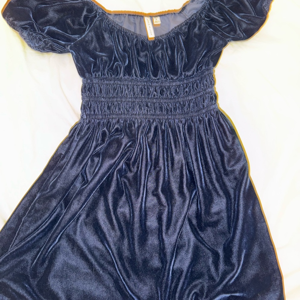 Elegant Navy Velvet Dress